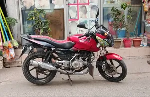 Bajaj Pulsar 150 2014 Red