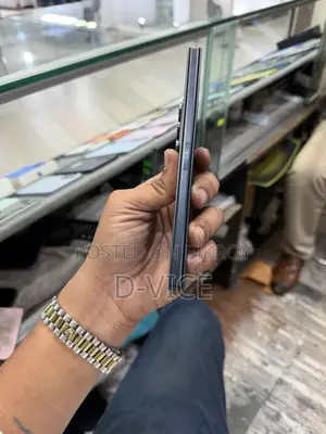 স্যামসাং জেড ১৬ জিবি ব্ল্যাক