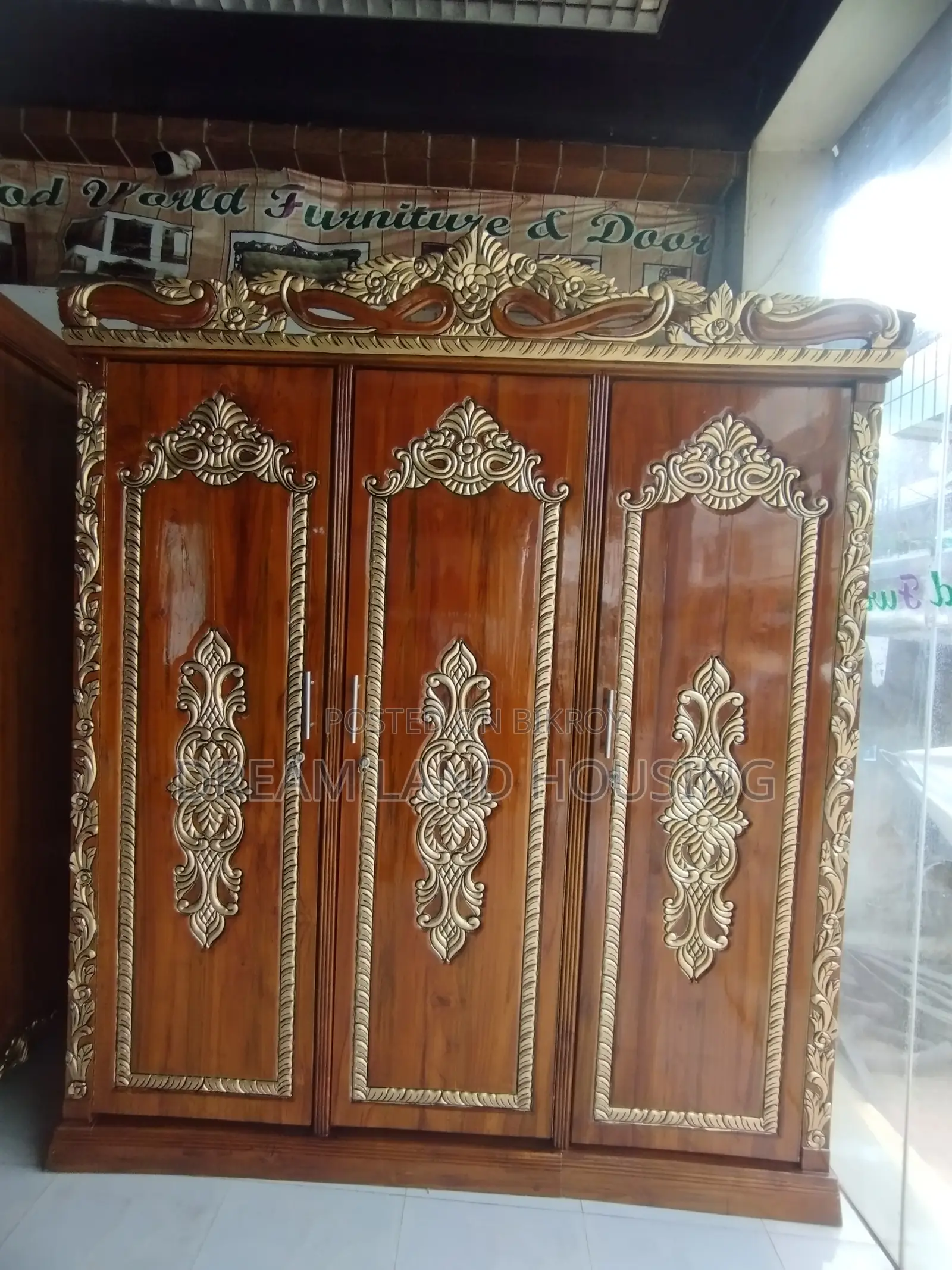Get a 100,000 Taka Almirah for only 75,000 Taka