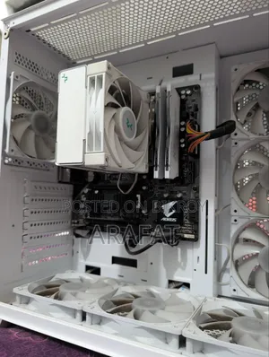 Desktop Computer 16GB AMD Ryzen 7 SSHD (Hybrid) 512GB