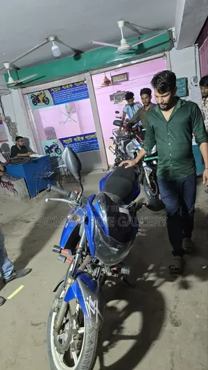 TVS Apache RTR 160 2V 2017 Blue