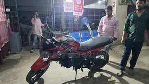 Honda Hornet 2017 Red