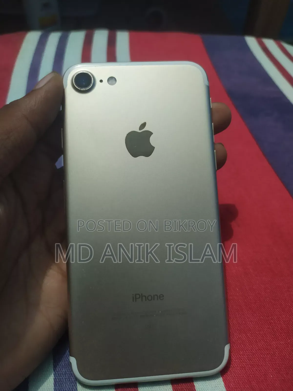 Apple iPhone 7 128 GB Gold