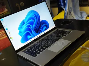Laptop Dell Latitude 7400 16GB Intel Core I7 SSD 250GB
