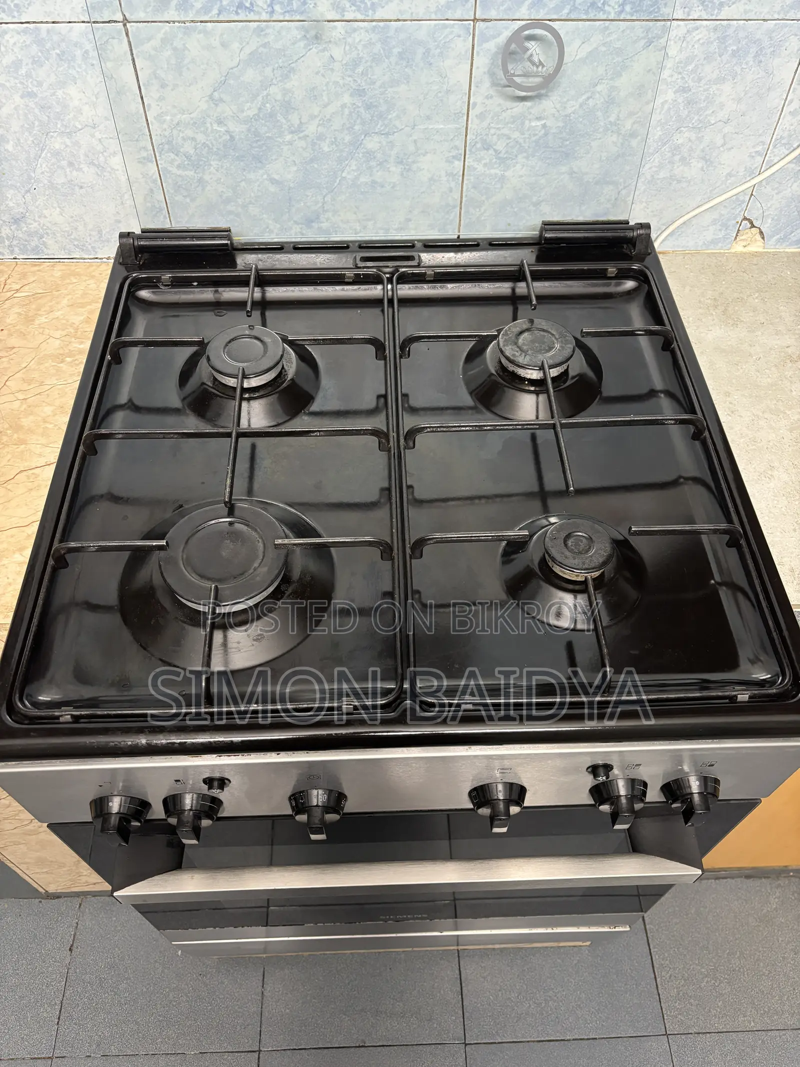 Siemens 4 Burner Gas Hob (Stove Plus Oven)
