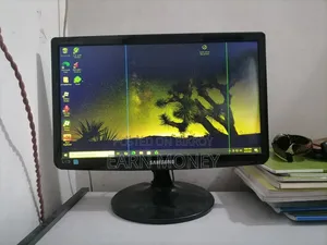 Desktop Computer 8GB Intel Core I3 SSD 128GB