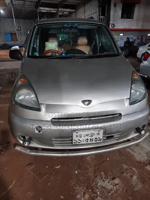 Toyota Fun Cargo 2003 Silver
