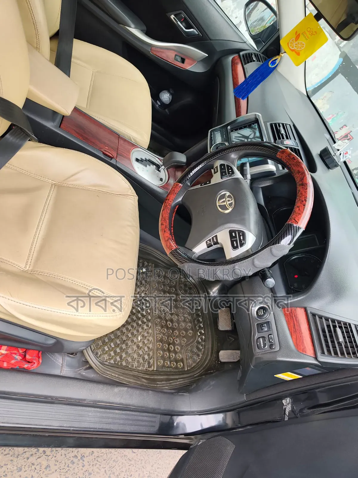 টয়োটা প্রিমিয়ো ২০১১ ব্ল্যাক