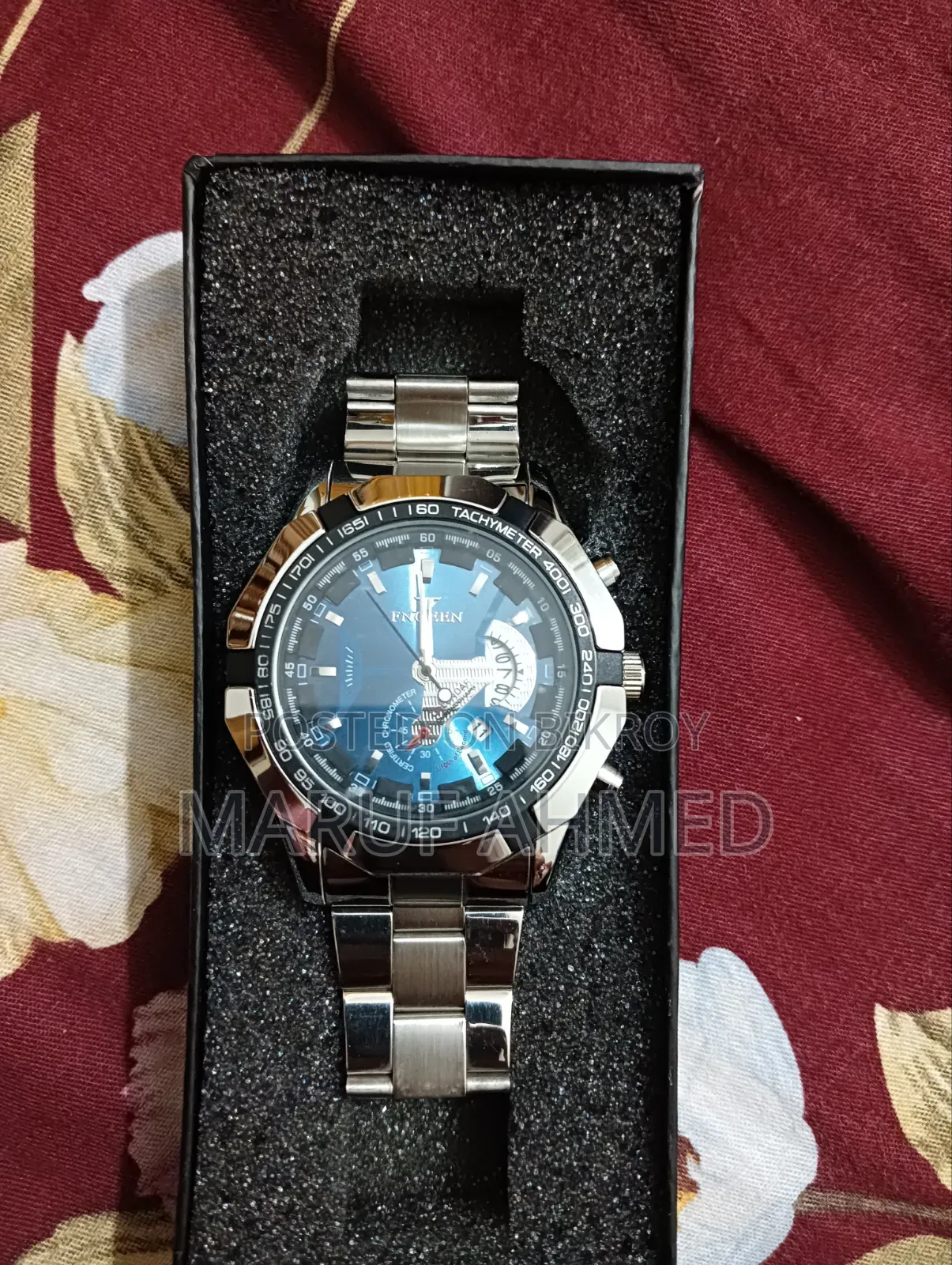 সিটিজেন ঘড়ি সম্পূর্ণ ব্র্যান্ড নিউ