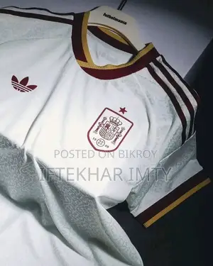 স্পেন অ্যাওয়ে জার্সি প্লেয়ার এডিশন