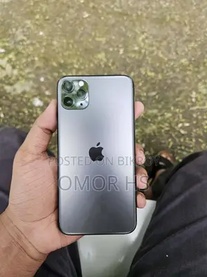 অ্যাপল আইফোন ১১ প্রো ম্যাক্স ২৫৬ জিবি ব্ল্যাক