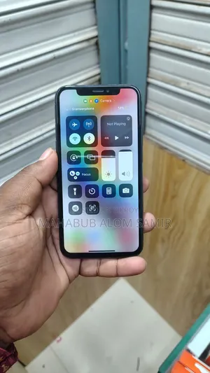 Apple iPhone X 64 GB Black