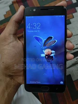 Oppo F1s 32 GB
