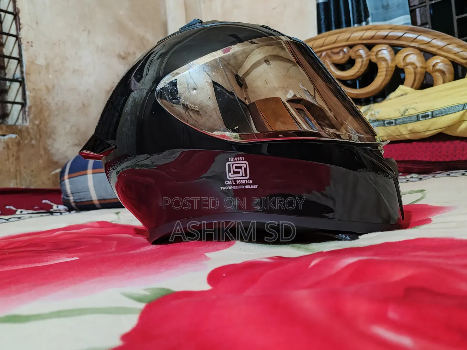 Vega Bolt Helmet
