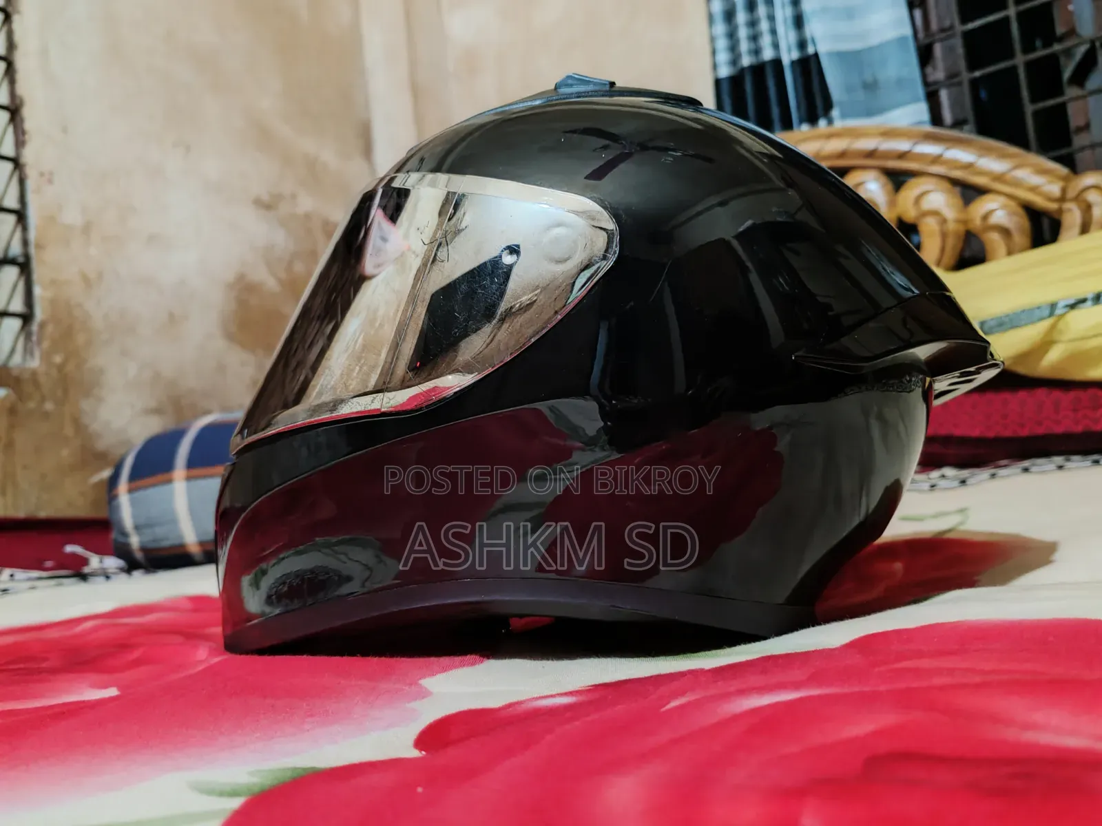 Vega Bolt Helmet