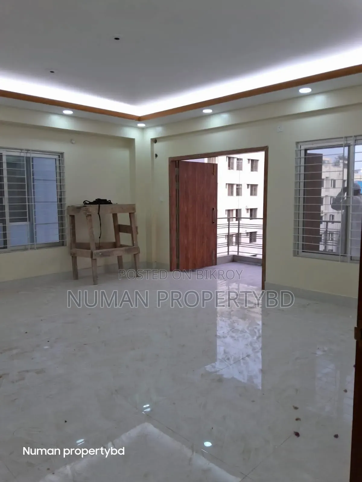 4-bedroom Apartment in Numan Property Bd, Basundhara for Rent