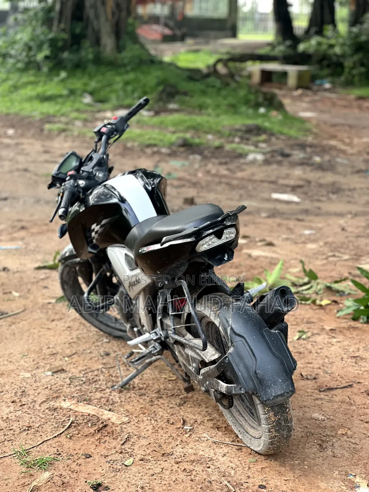 TVS Apache RTR 160 4V 2021 Black