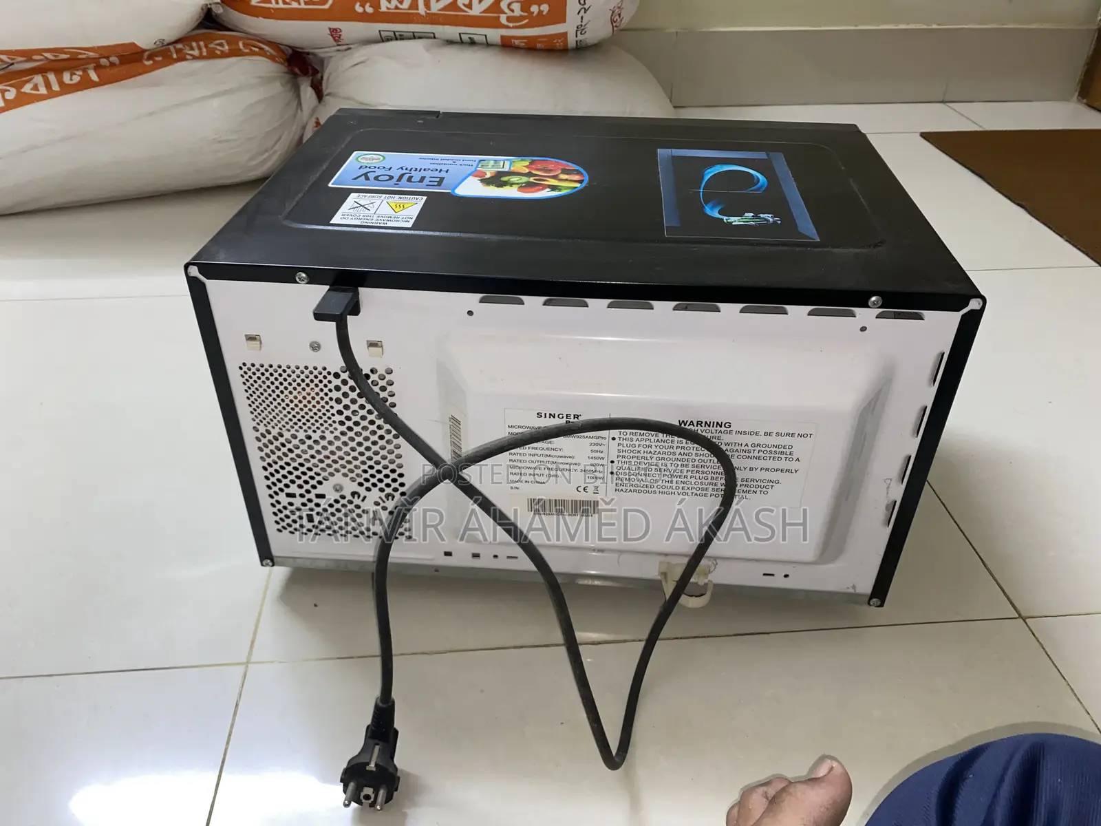 সিঙ্গার প্রো মাইক্রোওয়েভ কম্বি-গ্রিল (SMW925AMGPro)