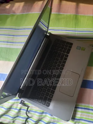 Laptop HP Pavilion 15 4GB Intel Core I5 HDD+SSD 1TB
