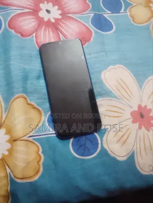 টেকনো স্পার্ক গো ৬৪ জিবি নীল