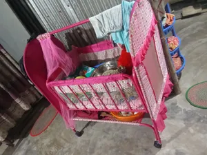বেবি সুইং বিক্রির জন্য