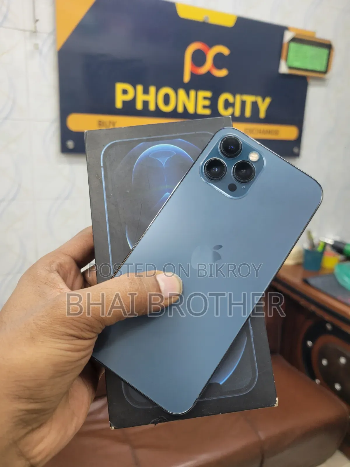 অ্যাপল আইফোন ১২ প্রো ম্যাক্স ১২৮ জিবি ব্লু