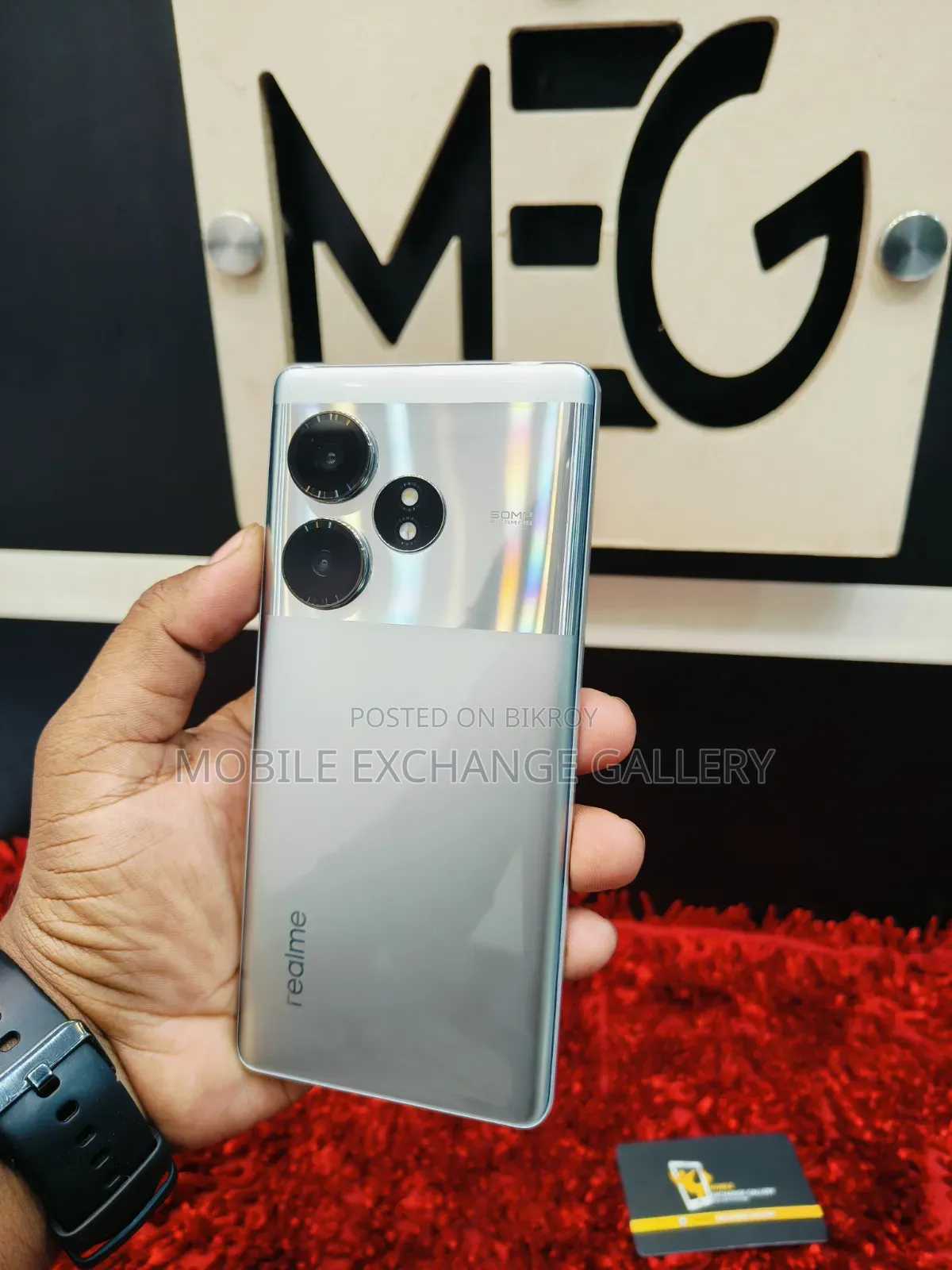 Realme GT 6 256 GB Silver
