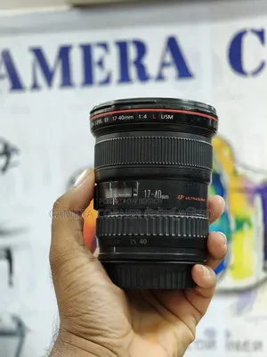 Canon 17-40mm Lens
