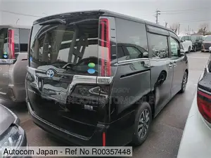 Toyota Esquire 2021 Black