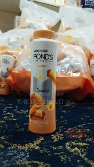 Ponds Radiance Sandal Talc 19gm Instant Glowing Skin Powder