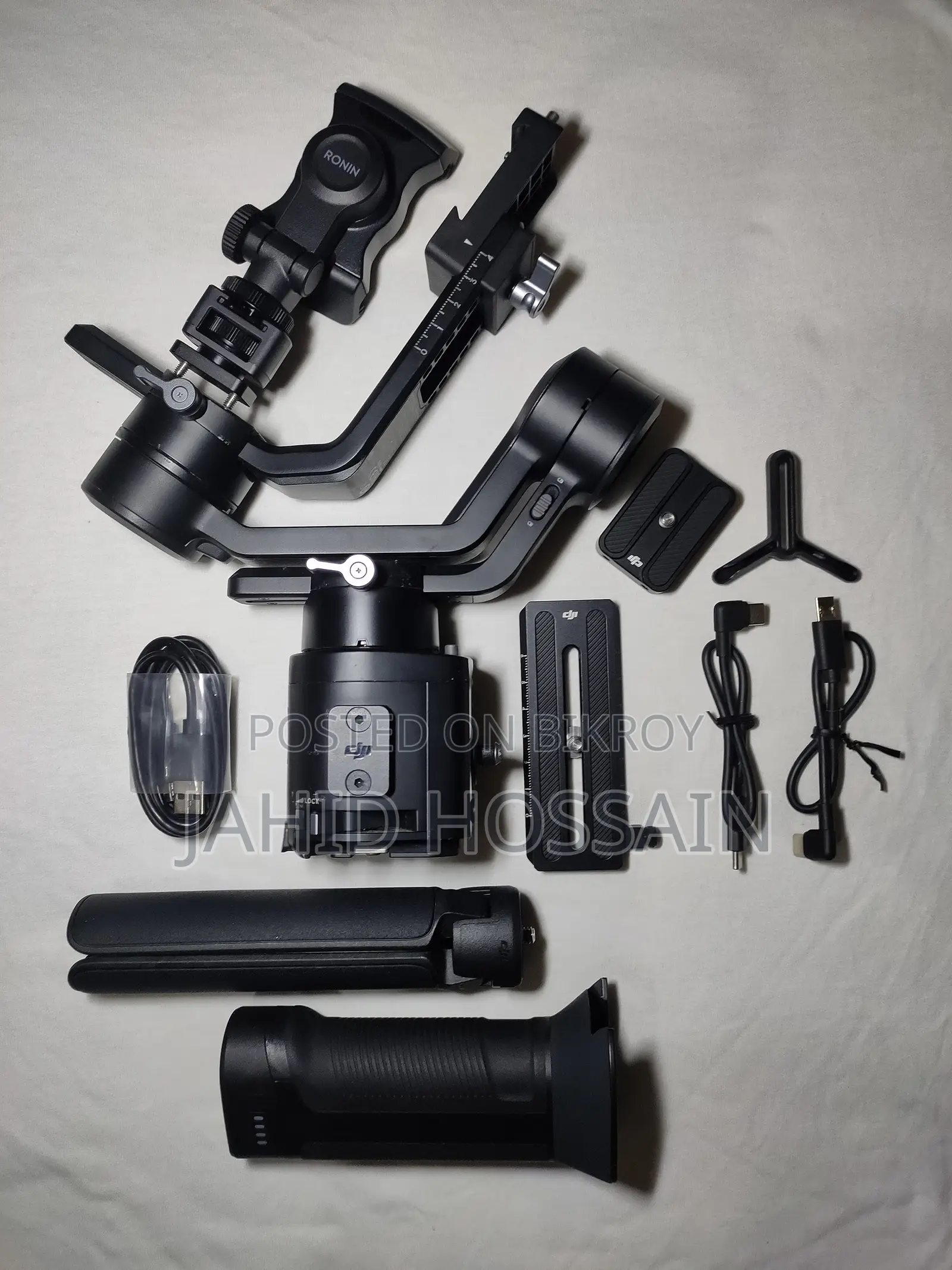 Sony A6000 Mirrorless Camera + DJI Ronin-SC Gimbal for Sale