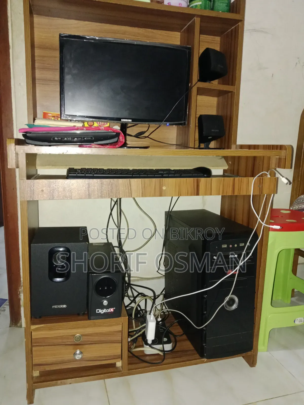 Desktop Computer Asus 4GB Intel Core I5 HDD 1T