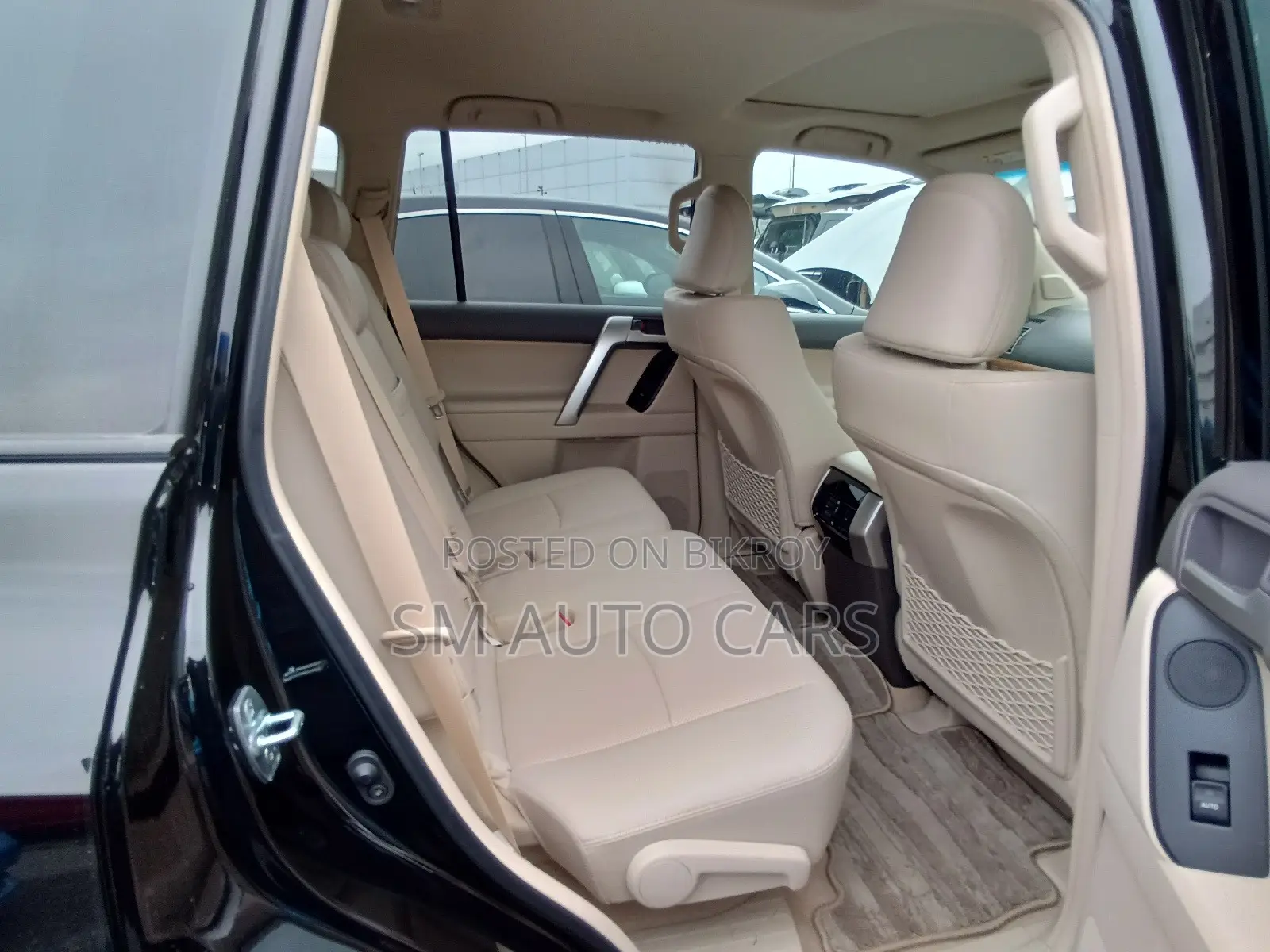 Toyota Land Cruiser Prado 2.7 2023 Black