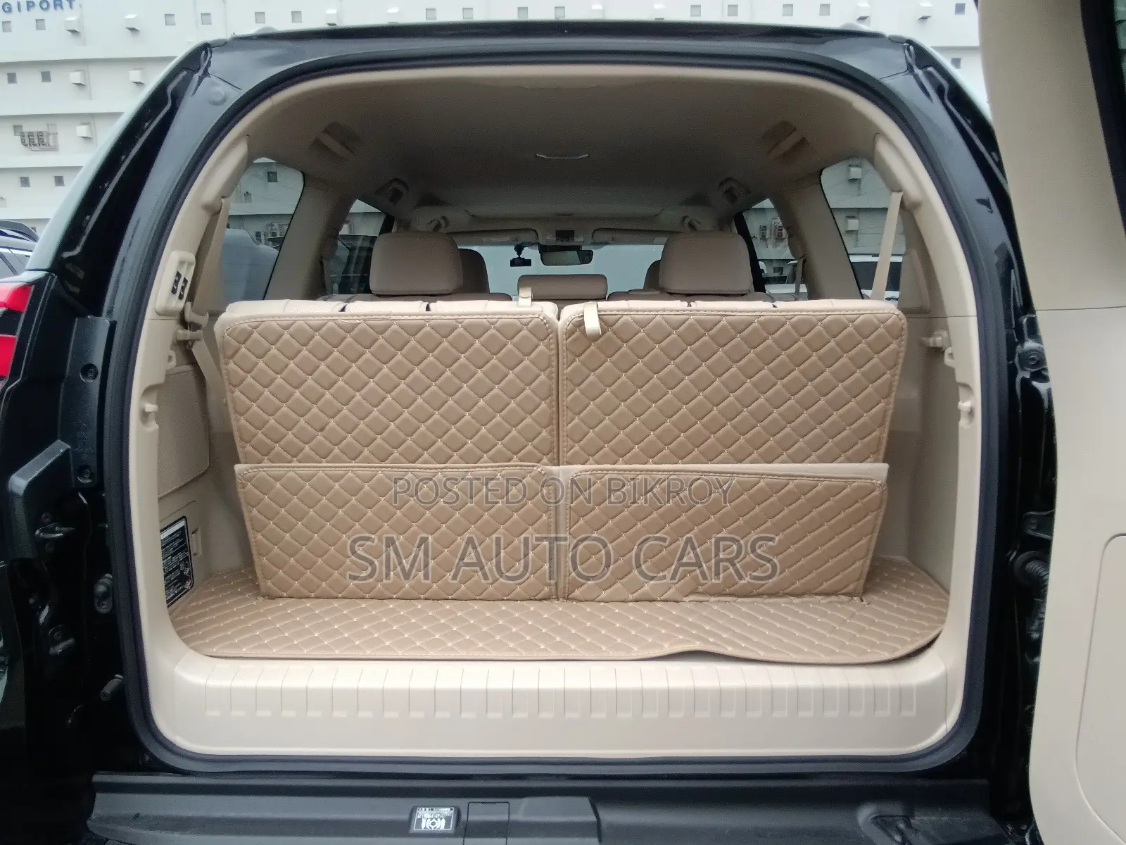 Toyota Land Cruiser Prado 2.7 2023 Black