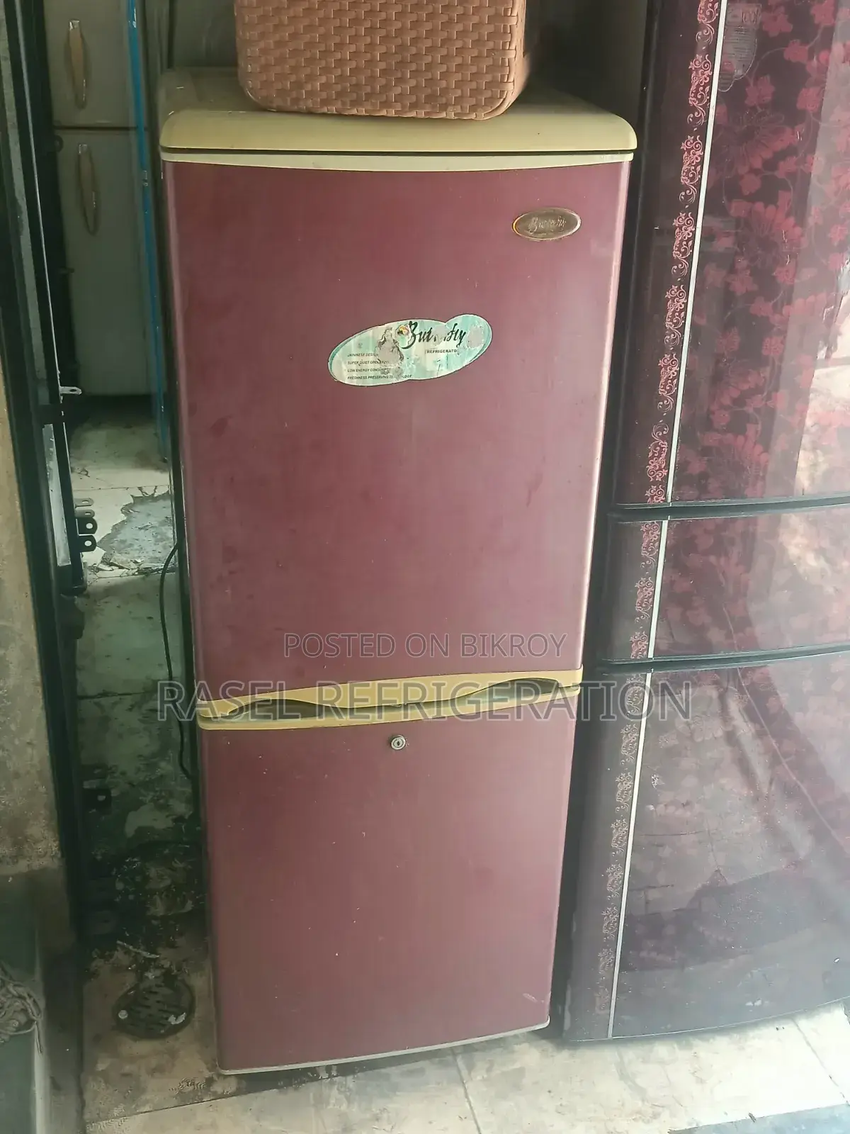 14 CFT Deep Running LG Fridge for Sale