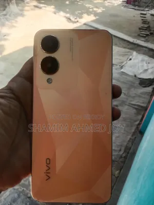 Vivo Y17 128 GB Red