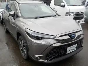 Toyota Corolla Cross 2023 Brown