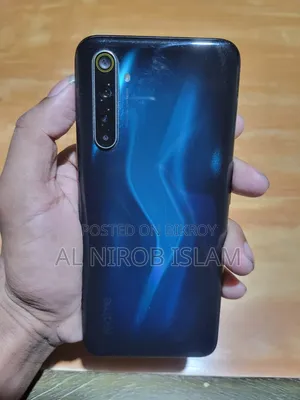 রিয়েলমি ৬ প্রো ১২৮ জিবি