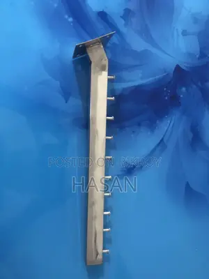 শোরুমের জন্য স্টিল হ্যাঙ্গার