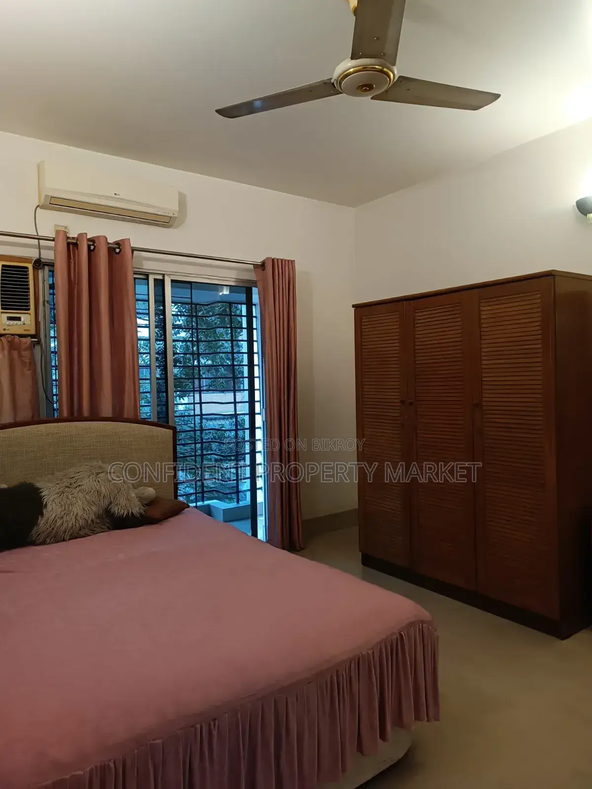 Furnished 3-bedroom Apartment in Baridhara for Rent