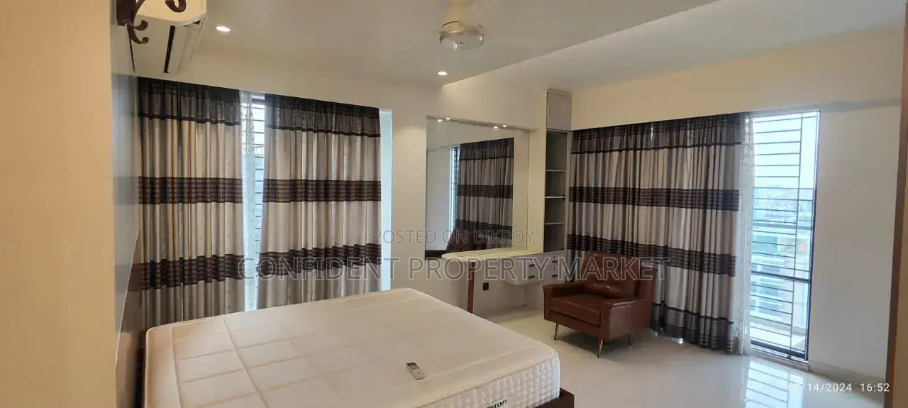 Furnished 3-bedroom Apartment in Baridhara for Rent
