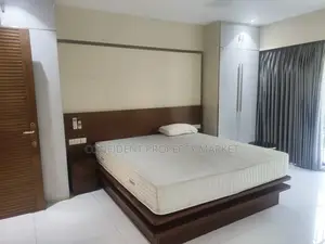 Furnished 3-bedroom Apartment in Baridhara for Rent