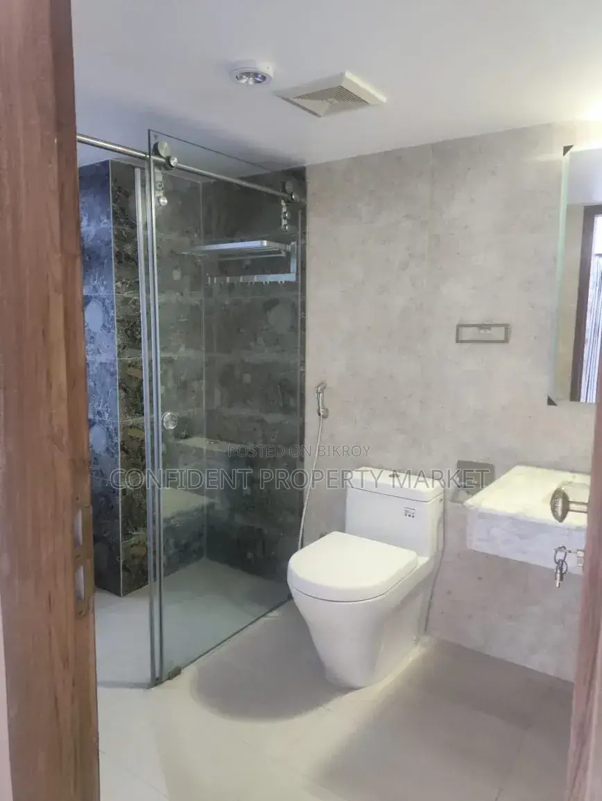 Furnished 3-bedroom Apartment in Baridhara for Rent