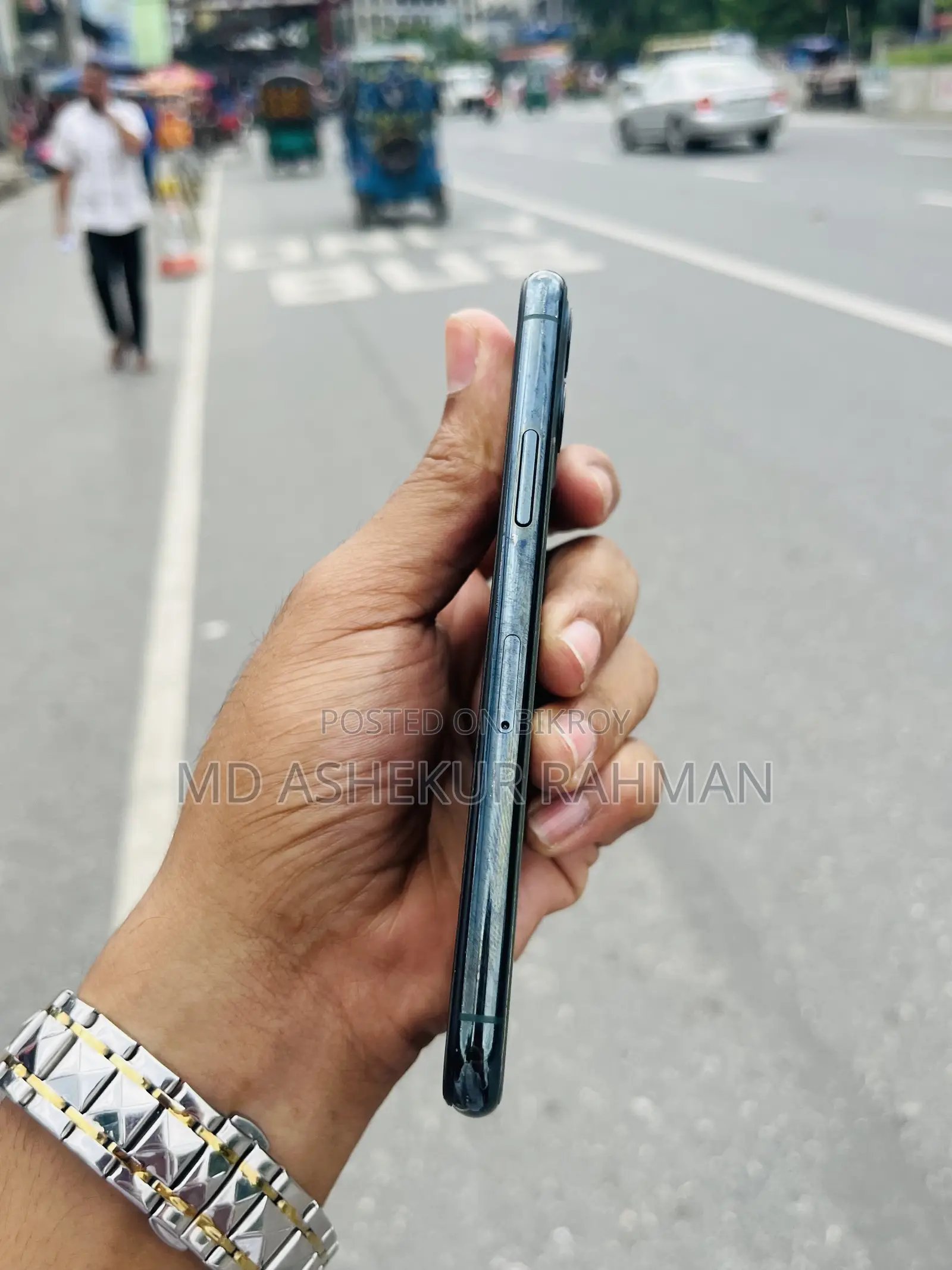 অ্যাপল আইফোন ১১ প্রো ২৫৬ জিবি নীল