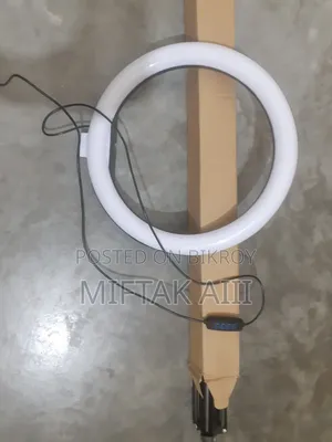 সেমি প্রো রিং লাইট
