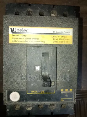 MCCB সার্কিট ব্রেকার