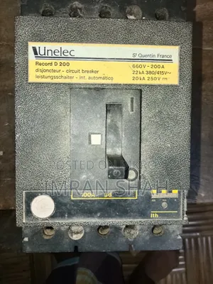 MCCB Circuit Breaker