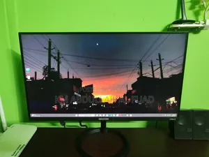 Desktop Computer 8GB AMD Ryzen 5 SSD 256GB