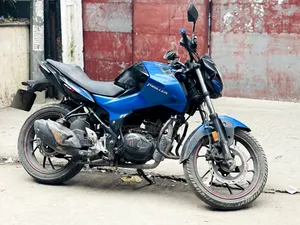 Hero Thriller 160R 2022 Blue