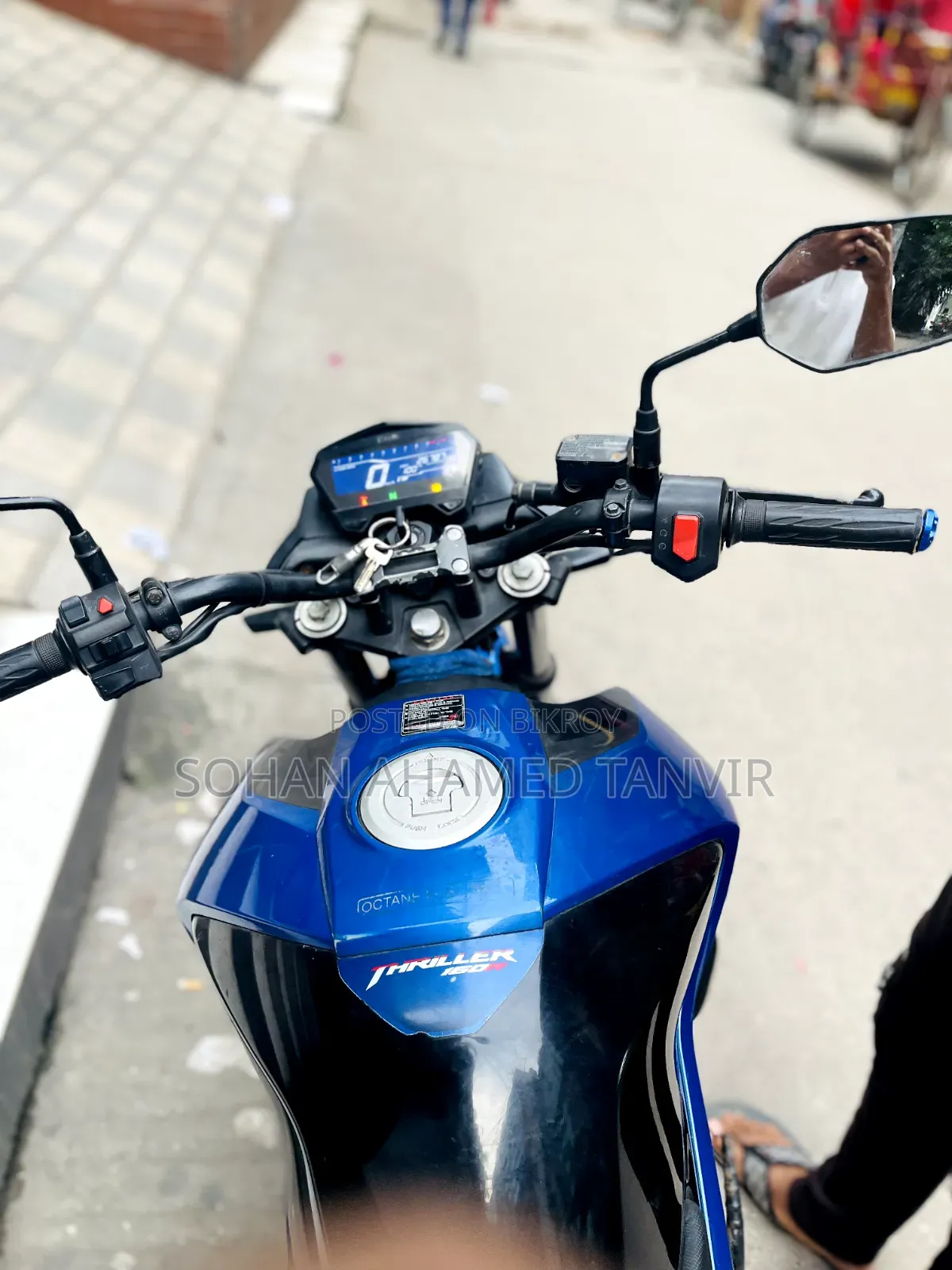 Hero Thriller 160R 2022 Blue
